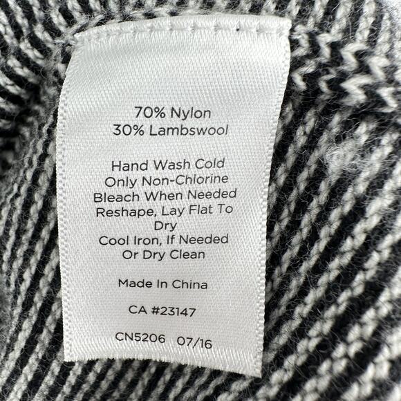 Talbots Sweater Womens Medium Black White Cardigan Shawl Collar Fair Isle Knit - Picture 7 of 10